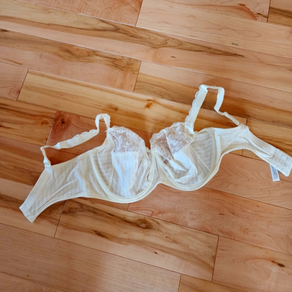Italian bra new